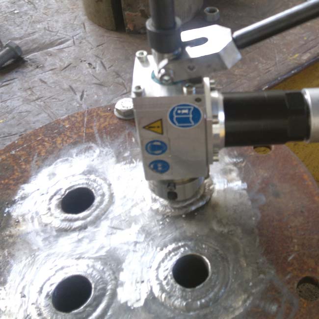 Spezialfräskopf zur Wärmetauscher Reparatur