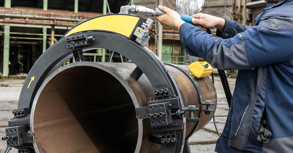 Was ist eine Rohrtrenn- und Anfasmaschine?