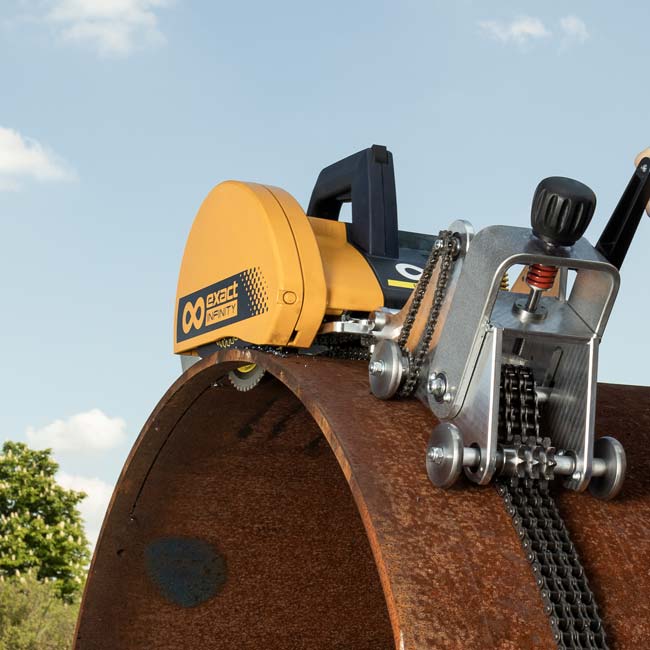 Chain Driven Pipe Cutting & Beveling Machines