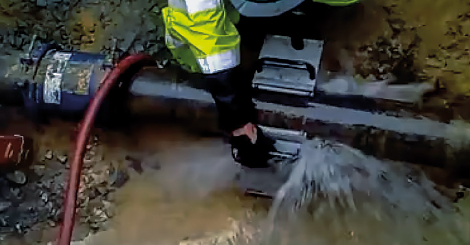 Exact Druckluftsäge Rohrsäge 360 AIR - Rohre unter Wasser sägen