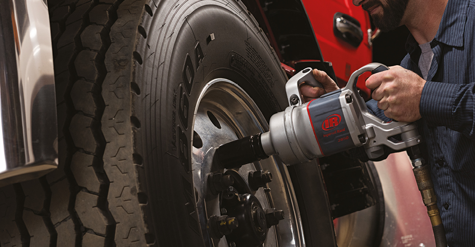 IR Druckluft-Schlagschrauber 2850MAX Anwendung