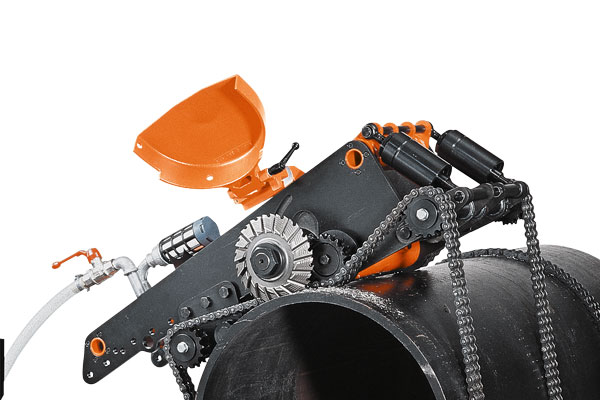 Kettengef&uuml;hrte Rohrtrenn- und Anfasmaschine CPC 3000A - Elektrisch